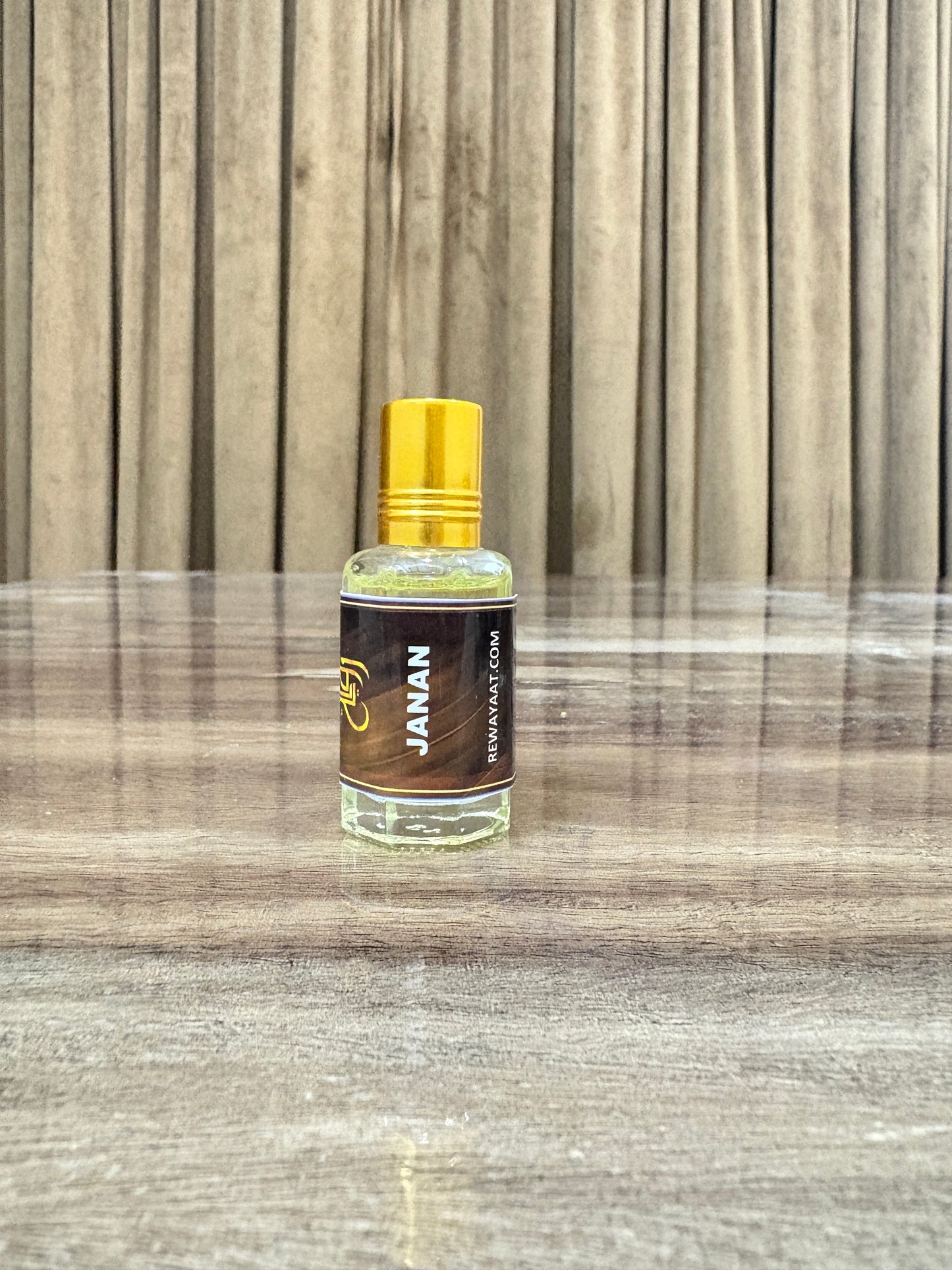 Signature 6 Attar Deal With 2 Tasbee Free – In Just 1999 Rs